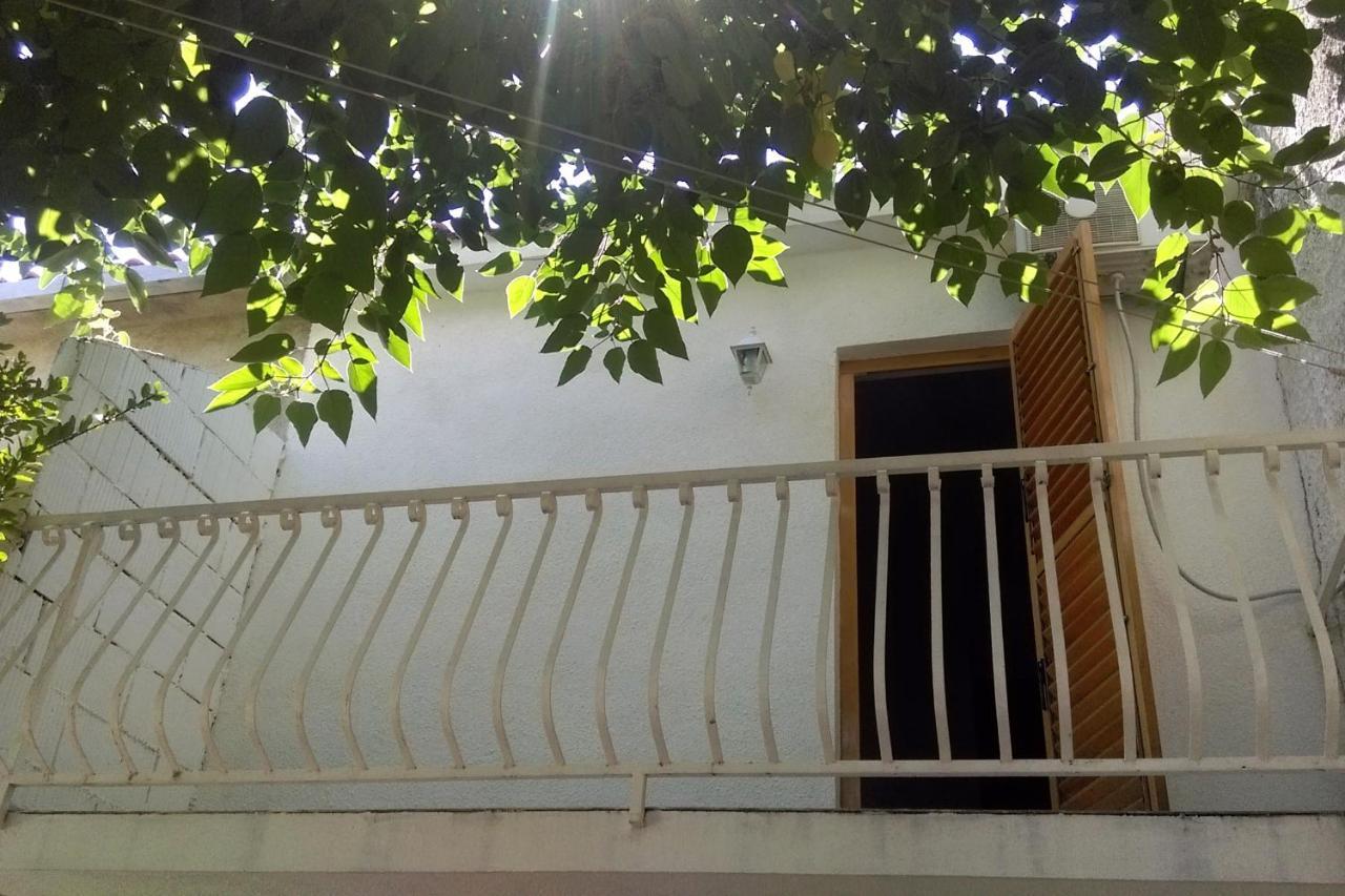 Apartments With A Parking Space Bol, Brac - 4658 Екстер'єр фото